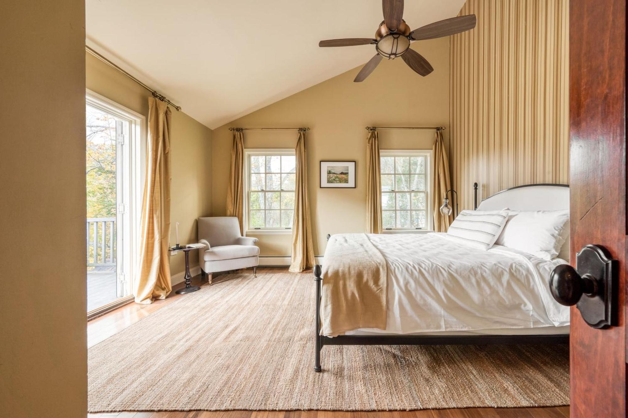Cortland By Avantstay Charming Heritage Estate W Private Lake Pool Saugerties Buitenkant foto